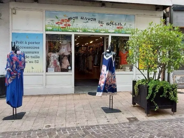 Cession droit au bail - Belle boutique 125 m² - Centre-ville Albertville - 20 000