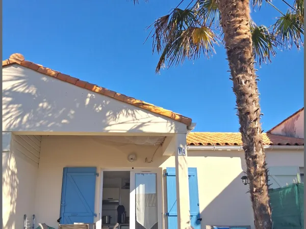 Confortable et cosy pour un pied à terre au bord de l'océan