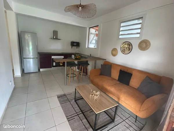 Location appartement T3 meublé Les Abymes