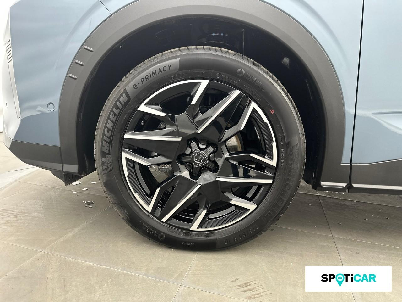 Peugeot 3008 1.2 hybrid 145ch allure e-dcs6 — photo 11