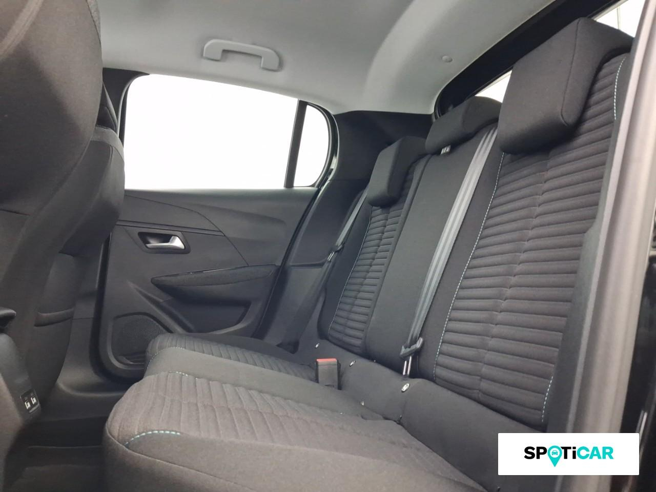 Peugeot 208 e-208 136ch style — photo 10