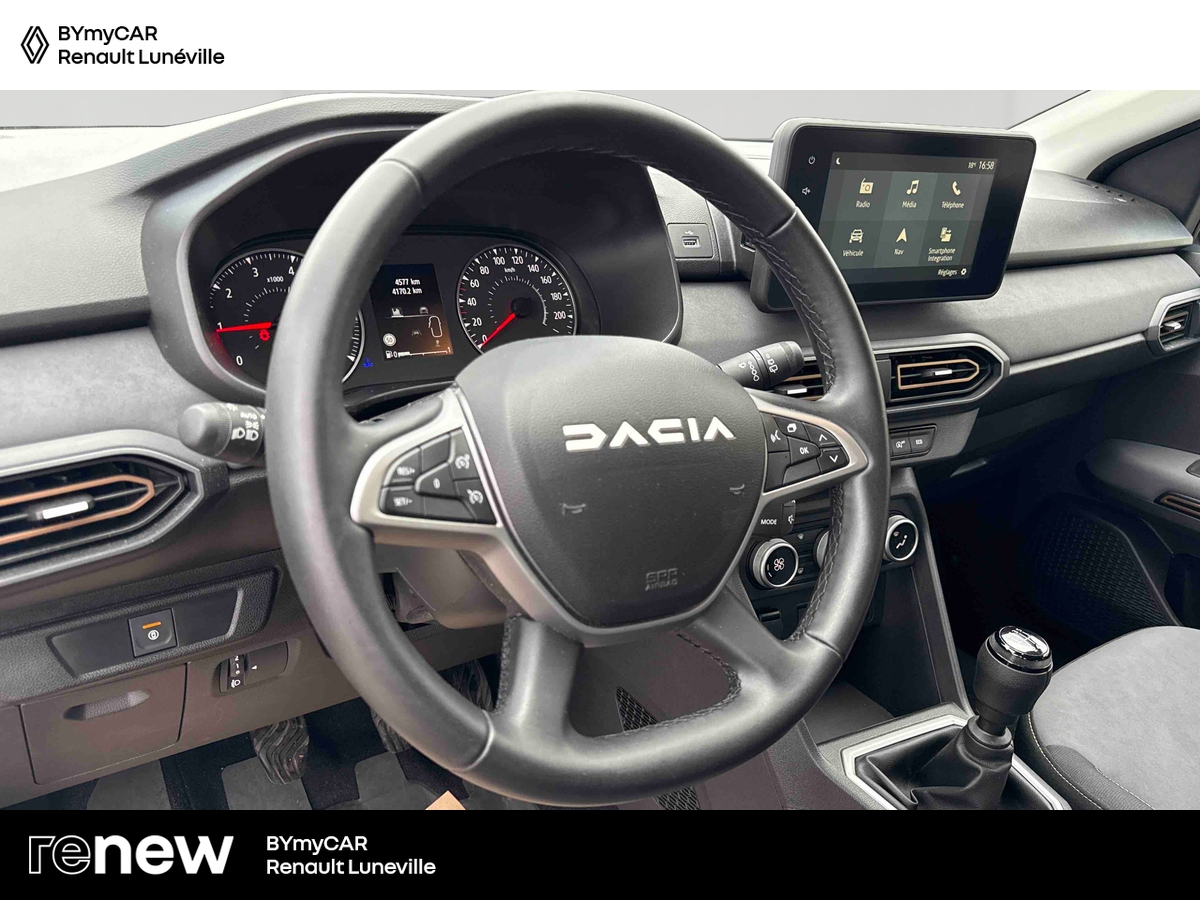 Dacia Sandero TCe 90 GSR2 — photo 10