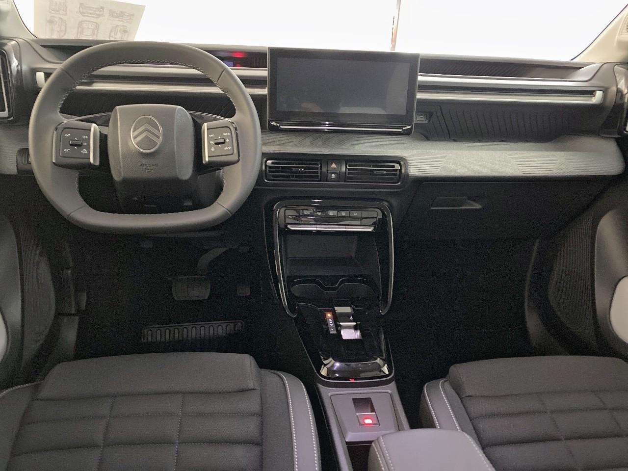 Citroën C3 Aircross hybride 145 ch aut max — photo 8