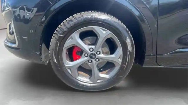 Ford Kuga 2.5 duratec 243 ch phev powershift — photo 13