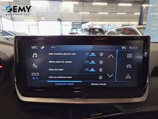 Peugeot 2008 hybrid 145 e-dcs6 — photo 22