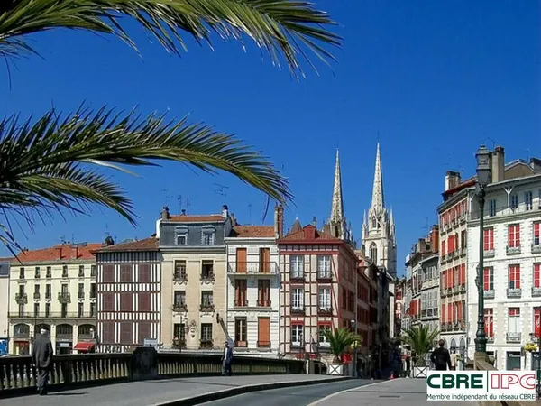 Cession droit au bail local 55m² à Bayonne