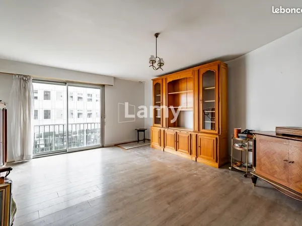 Appartement 3 pièces 81 m²