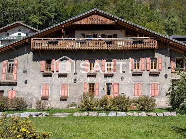 Appartement proche Abbaye dans résidence 16e siècle dans la vallée d'Abondance