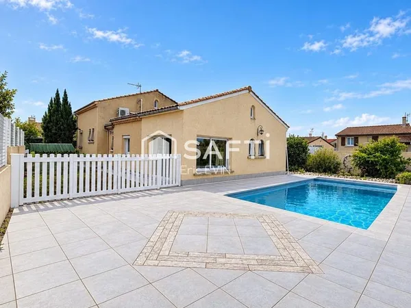 Maison libre 190 m2, 5 ch, jardin 727 m2, piscine