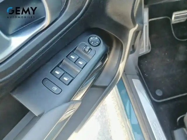 Citroën C5 Aircross hybride rechargeable 225 s&amp;s e-eat8 — photo 12