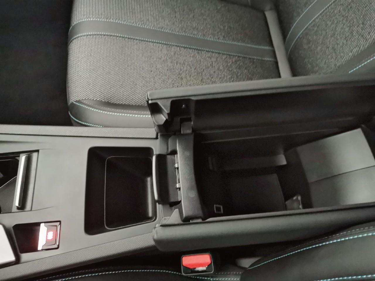 Peugeot 308 bluehdi 130ch s&s eat8 allure — photo 23