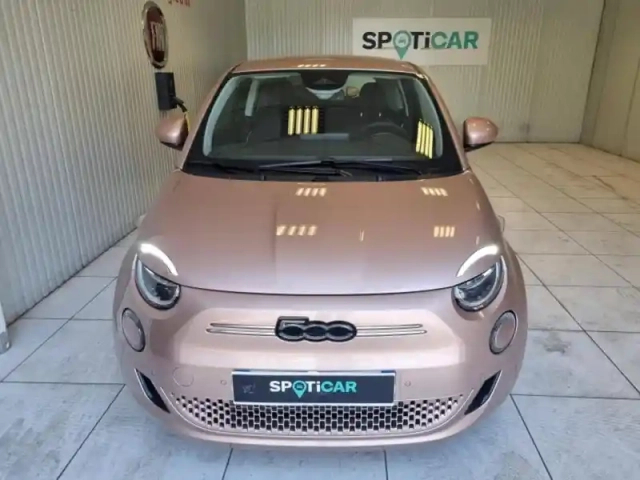 Fiat 500 3+1 e 95ch pack confort my24 — photo 9