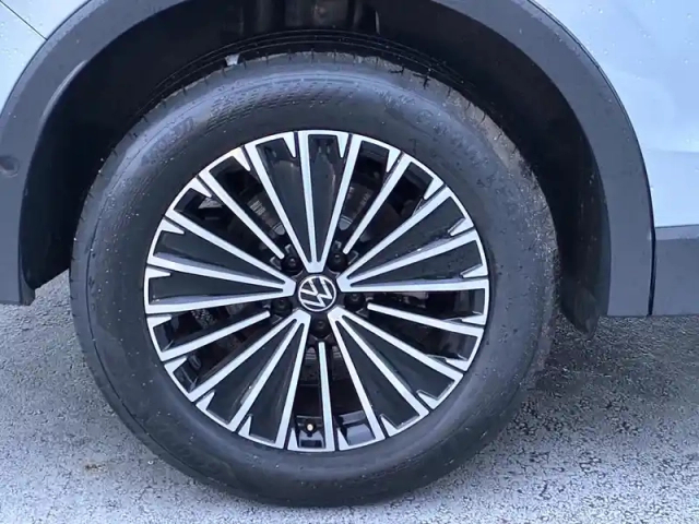 Volkswagen Tiguan 1.5 ehybrid 204ch dsg6 — photo 12