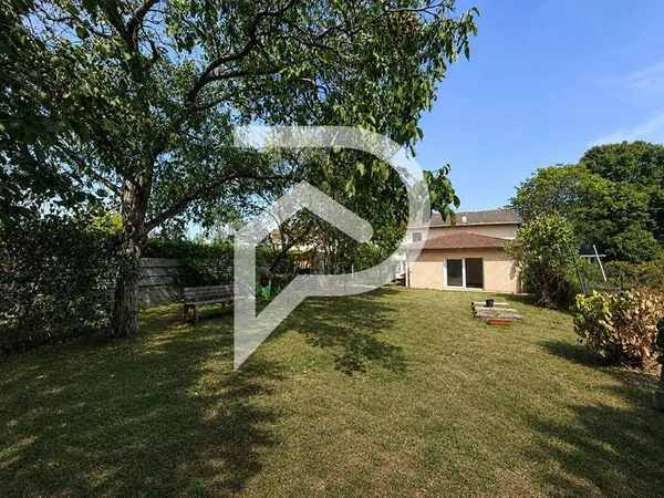 Maison 5 pièces 138 m²