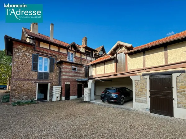 Maison 6 pièces 140 m²