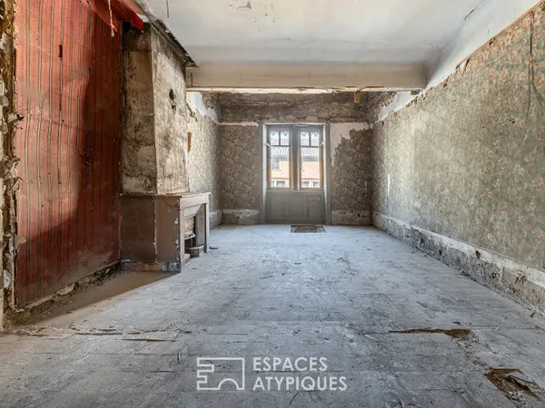 Plateau à aménager en Rue Nationale au dernier étage