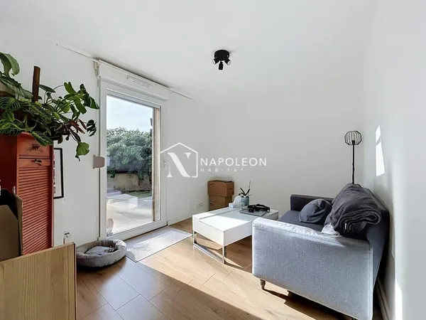 TRITH SAINT LEGER - APPARTEMENT AVEC GARAGE TERRASSE ET JARDIN