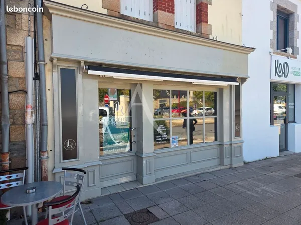Local commercial 115 m² BAINS SUR OUST