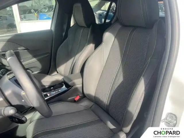 Peugeot 208 electrique 50 kwh 136ch — photo 16