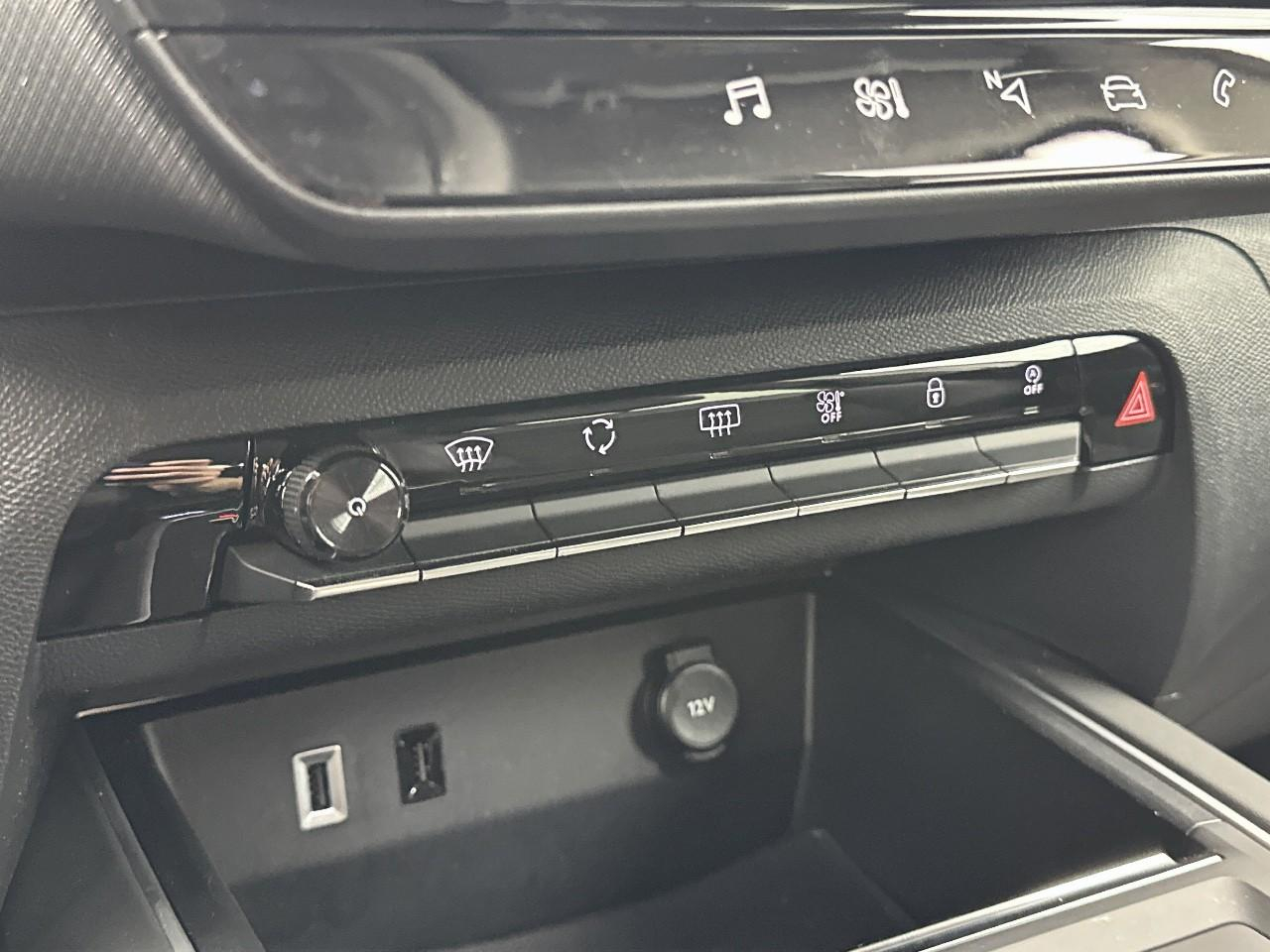Citroën C5 Aircross puretech 130 s&s eat8 shine — photo 28