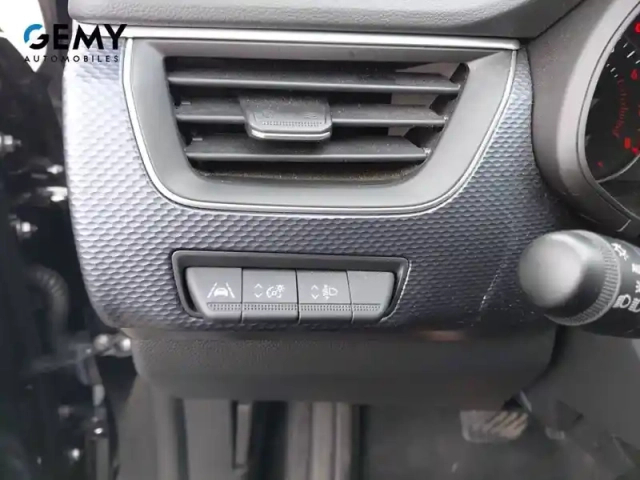 Renault Arkana mild hybrid 140 edc fap - 22 — photo 77