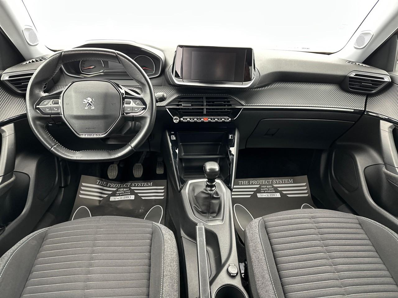 Peugeot 2008 puretech 100 s&s bvm6 style — photo 11