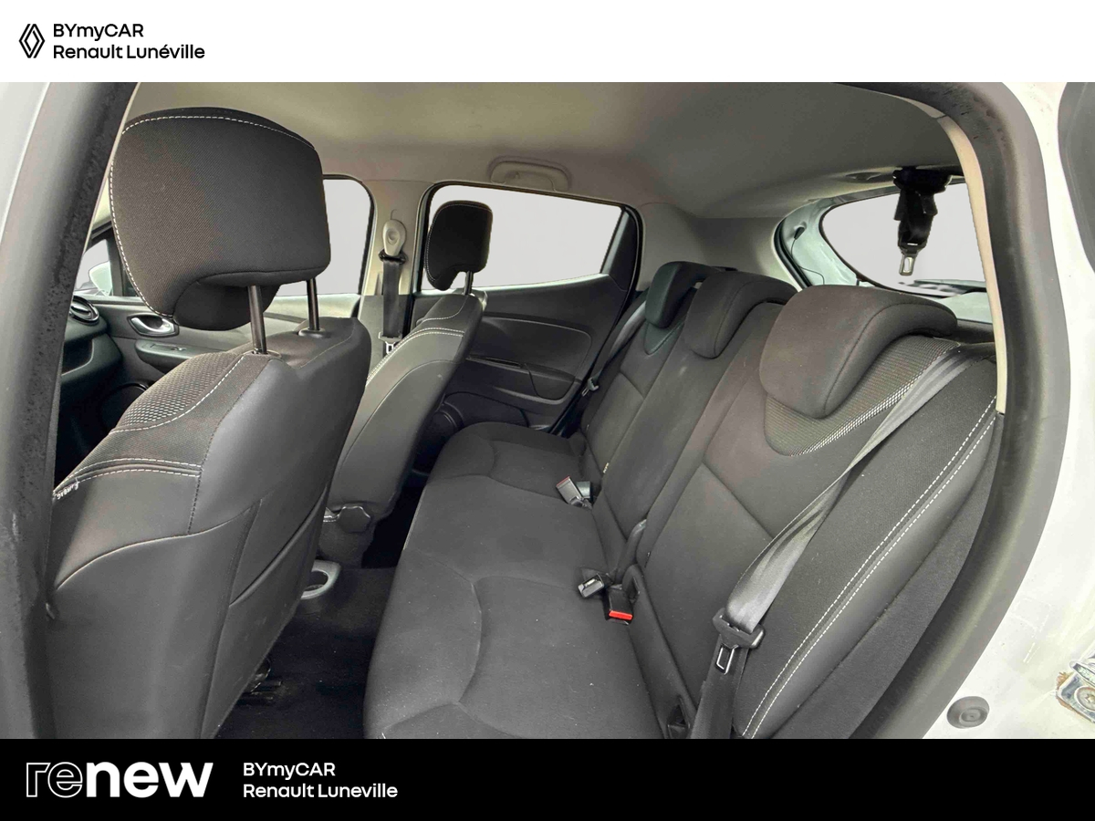 Renault Clio TCe 90 - 19 — photo 12