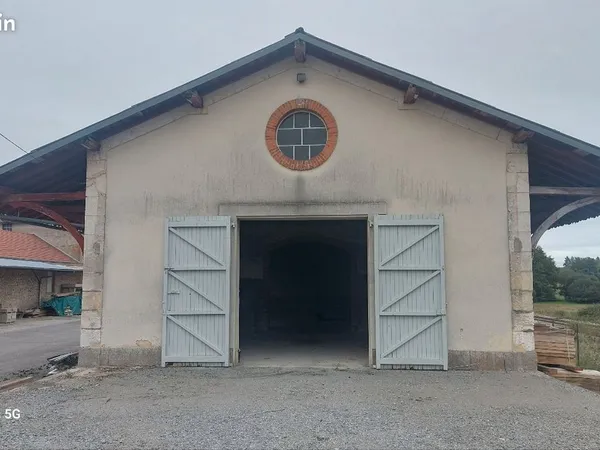 Bâtiment commercial