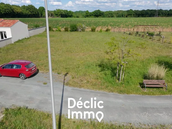 Terrain constructible 848 m²