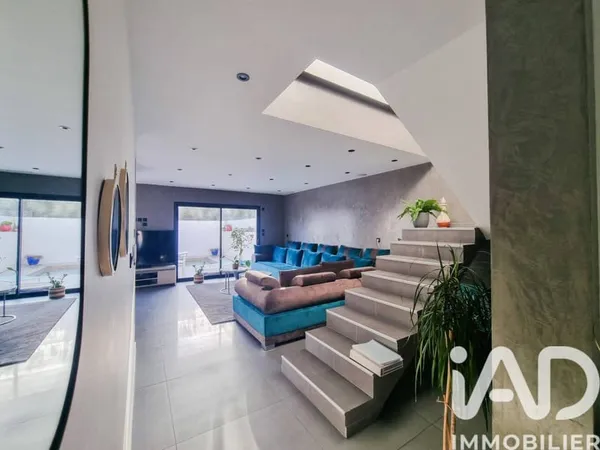 Maison 6 pièces 144 m²