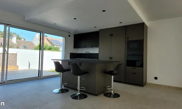Maison 7 pièces 150m2