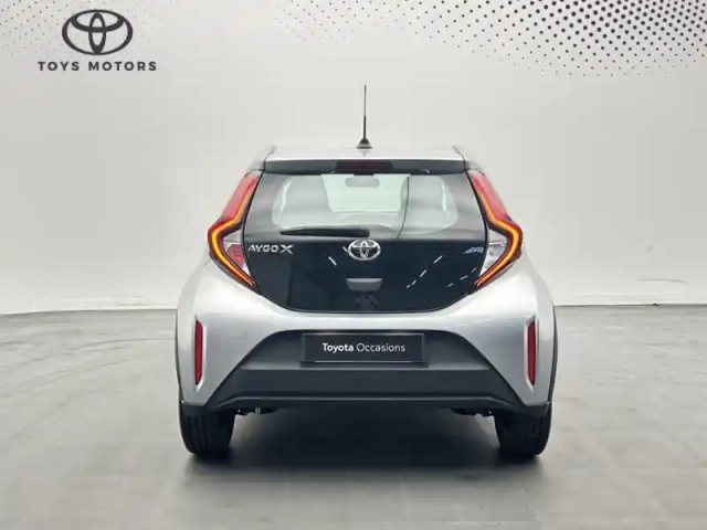 Toyota Aygo 1.0 vvt-i 72 dynamic — photo 4