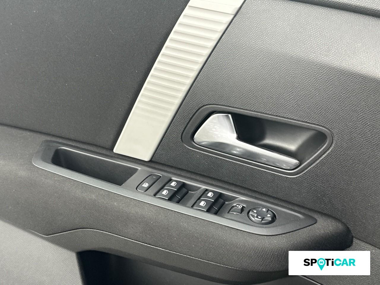 Citroën C4 1.5 bluehdi 110 feel nav business r — photo 18