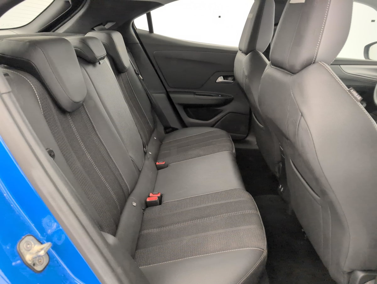 Opel Mokka — photo 10