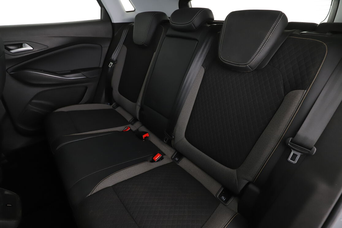 Opel Grandland X 1.2 Turbo Innovation Automatique — photo 13