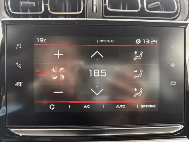 Citroën C3 puretech 110 ch eat6 max — photo 11