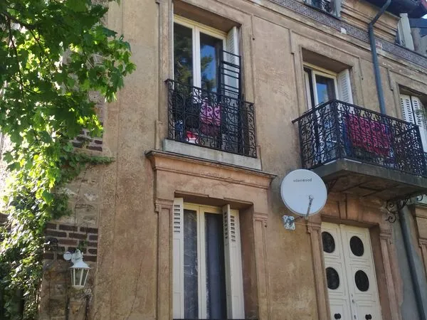 Immeuble 17 pièces 270 m²