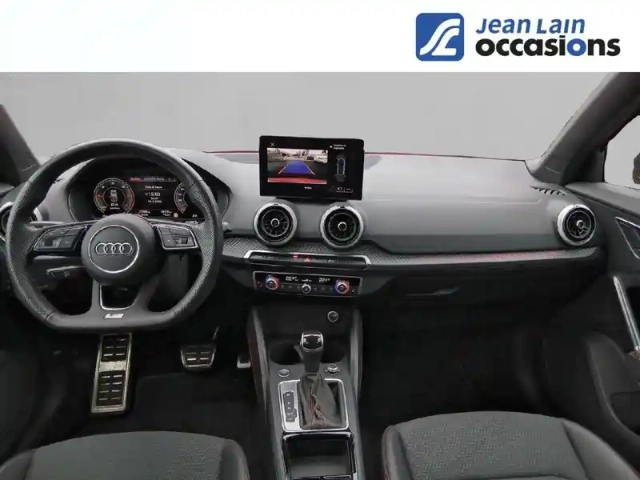 Audi Q2 35 tdi 150 s tronic 7 — photo 38