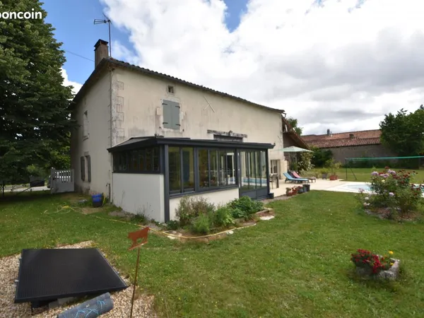 Maison 5 pièces 138 m²