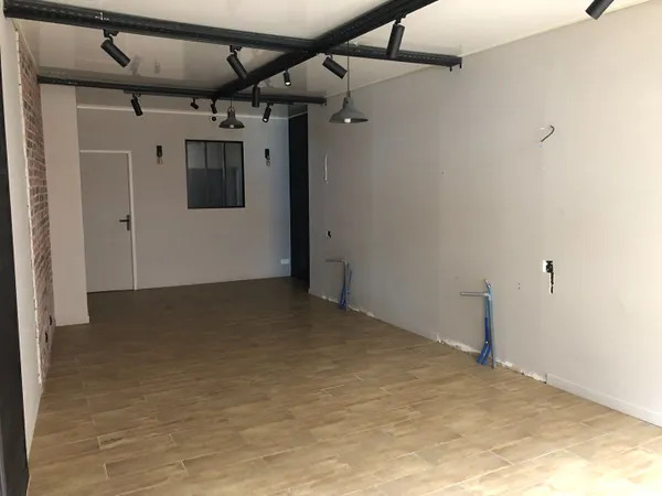 A louer - Local commercial en hyper centre ville de LA FLECHE