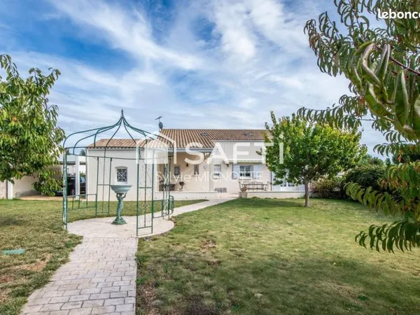 Maison 5 pièces 157 m²