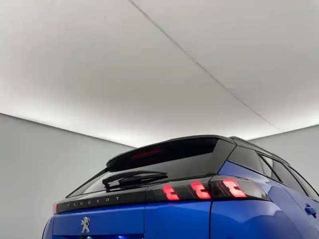 Peugeot 2008 puretech 130 s&amp;s bvm6 — photo 24
