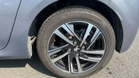 Peugeot 208 1.2 PureTech 100ch S&S Allure Pack — photo 13