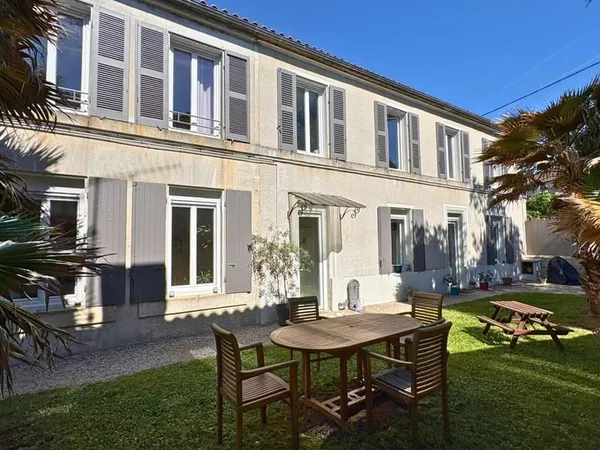 Maison 5 pièces 166 m²
