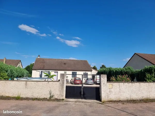 Maison Location Seurre 4p 100m² 950€