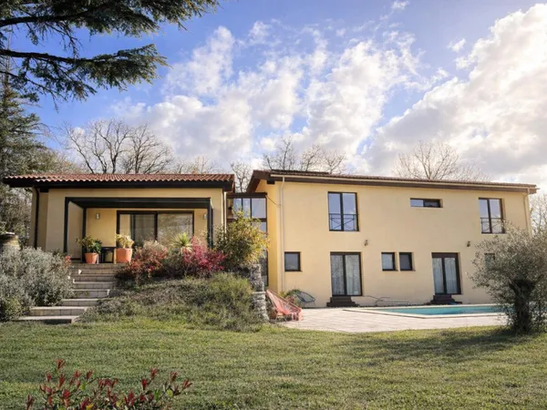 Villa d'architecte hauteurs de Castres