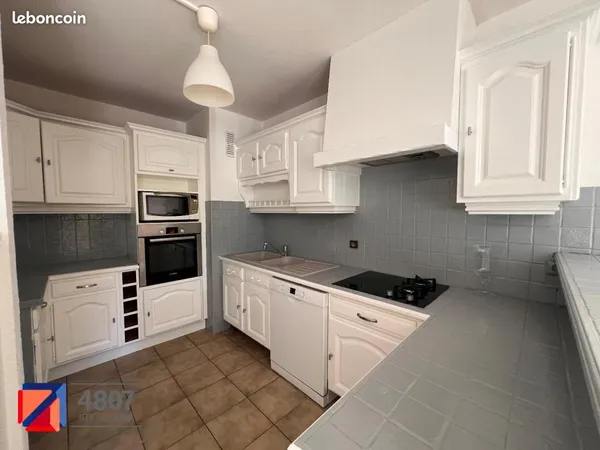 Appartement 4 pièces 77 m²