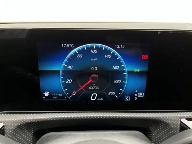 Mercedes Cla 180 d progressive line — photo 12