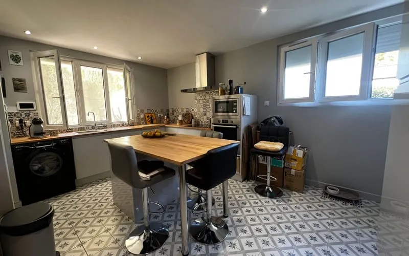 Photo 3