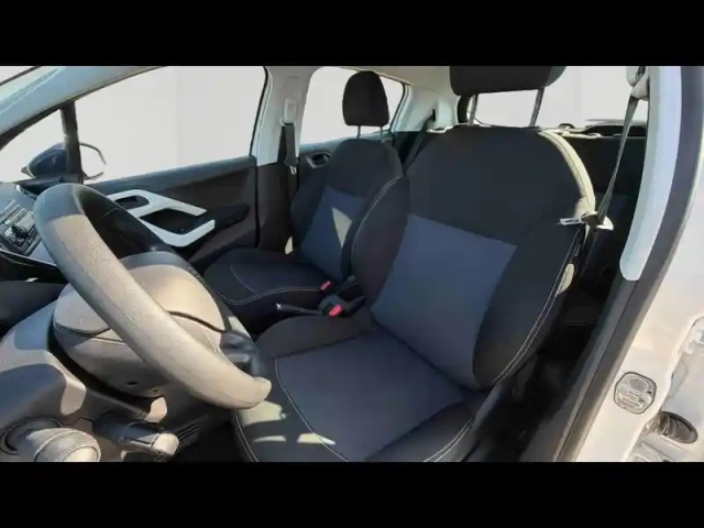 Peugeot 208 1.2 puretech 68ch e6.c like 5p — photo 12